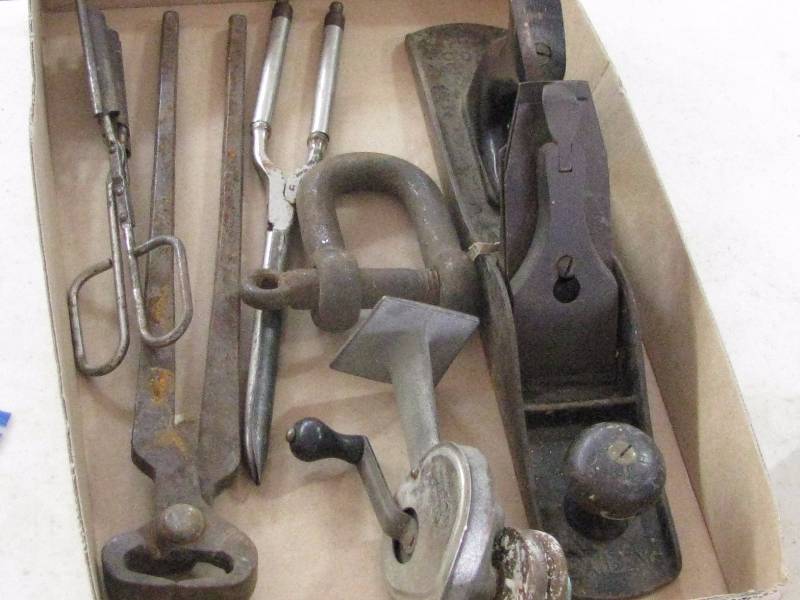 lot 45 image: Misc Tool Lot