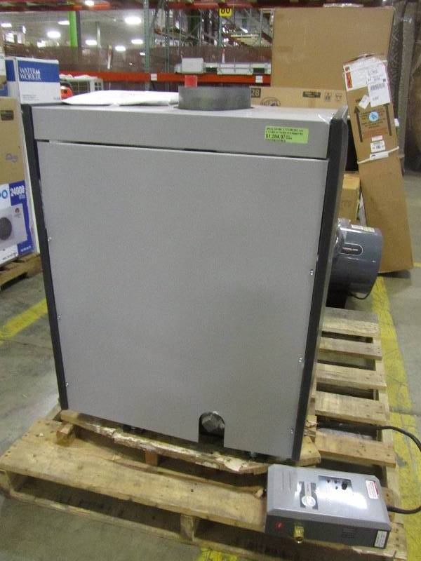 lot 59 image: Liberty 131,000 to 175,000 BTU Input 117,000 to 131,000 BTU Output Hot Water Oil Boiler without Coil