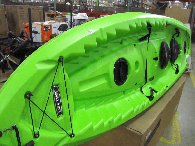 lot 64 image: Lifetime Green Manta Kayak