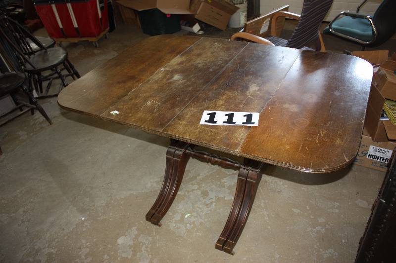 lot 111 image: Mahogany Drop Leave Side table.