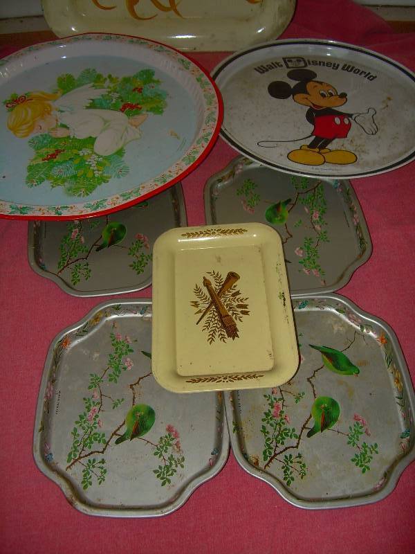 ANTIQUE TRAYS
