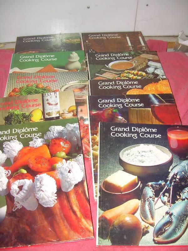 1971 DIPLOME COOKING BOOKS