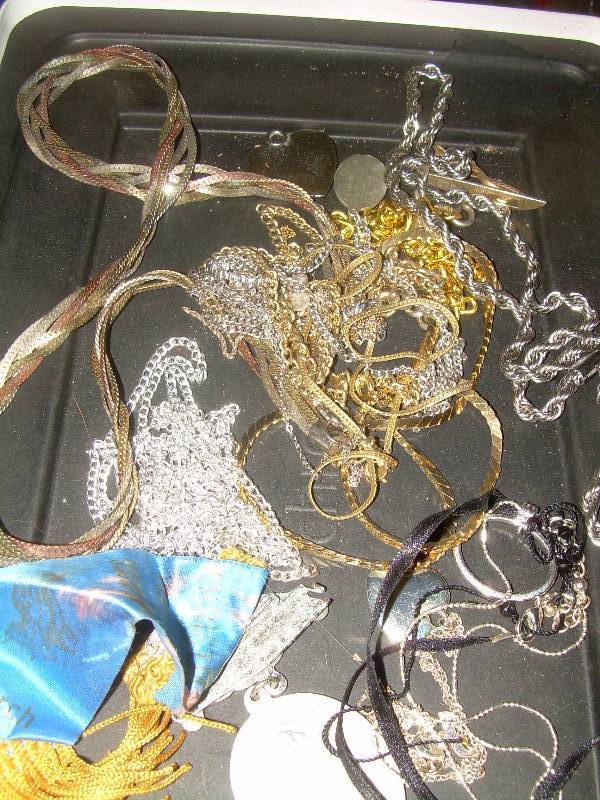 GOLD AND SILVER JEWLERY