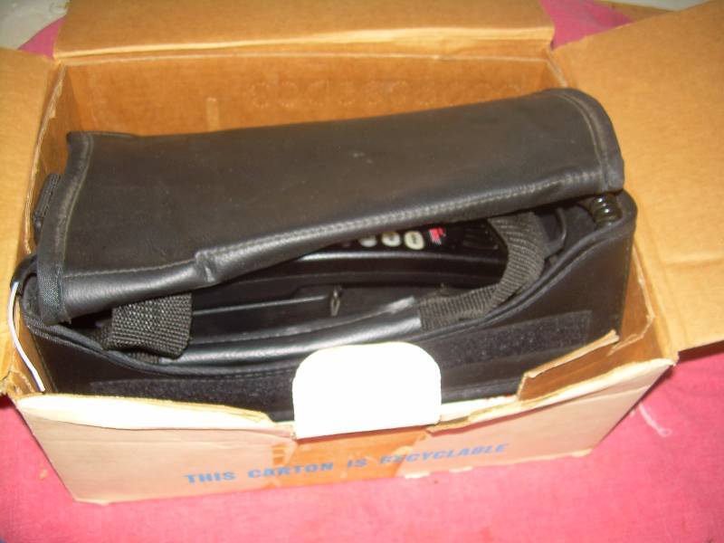 COLLECTIBLE CELLULAR 300 BAG PHONE