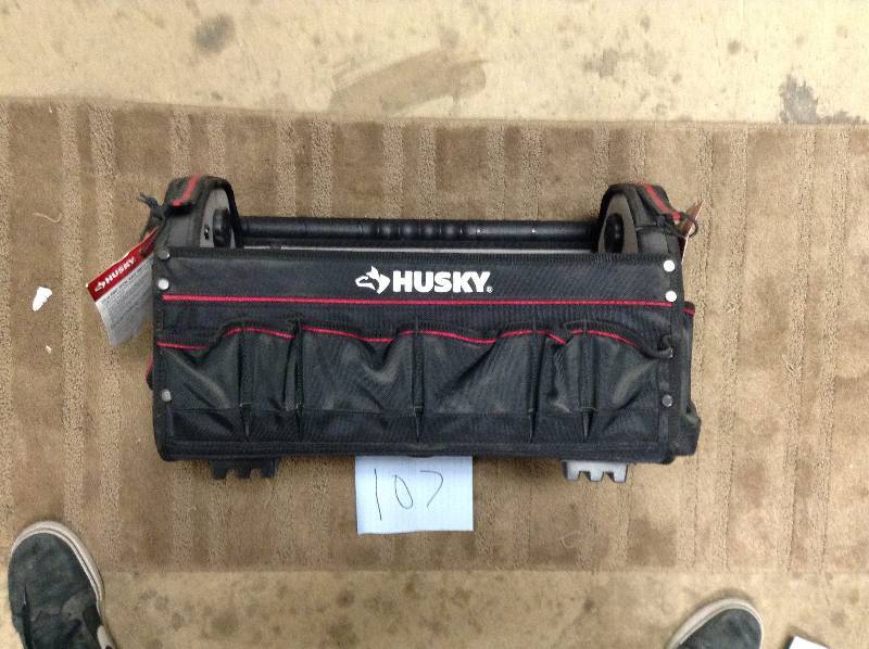 Husky 20 in Pro Tool Bag