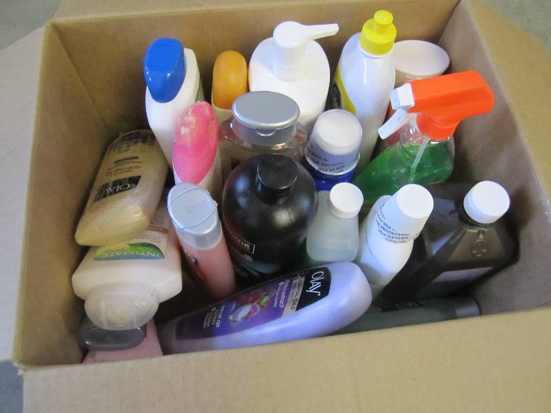 lot 245 image: Lot of misc cleaners lotions etc....