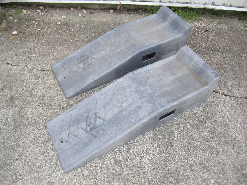 lot 258 image: Blitz Rhino Ramps Made In USA Model...