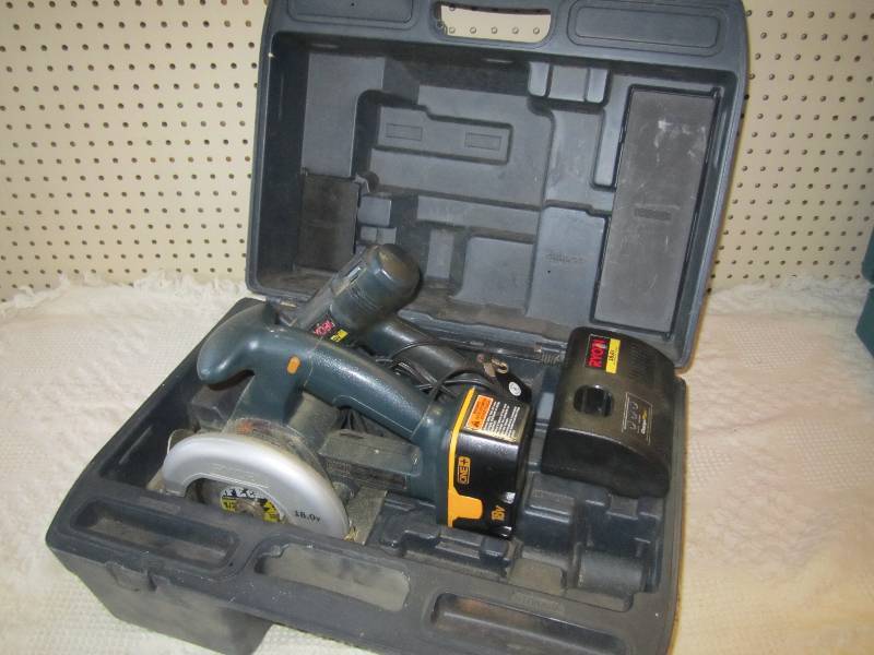 lot 18 image: Ryobi 18 Volt Cordless Drill and Sa...