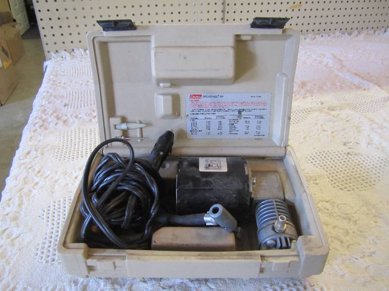 lot 92 image: Vintage Coleman Inflate-All 150 12 ...
