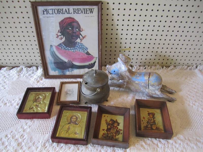 lot 101 image: Lot of misc vintage decor items. Ha...