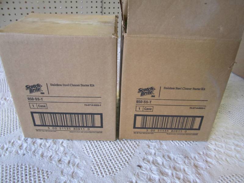 lot 149 image: 1 Case and a partial case of 3 Scot...