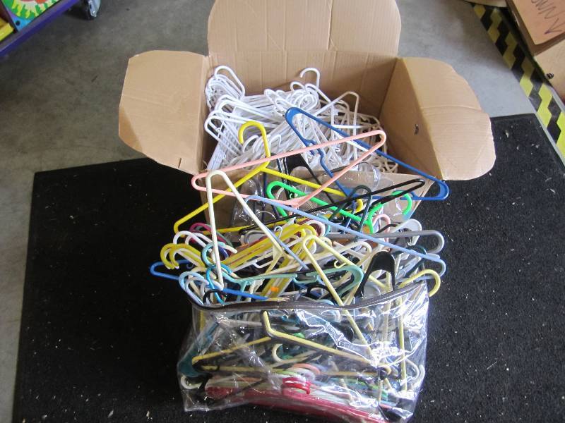 lot 154 image: Large lot of plastic hangers. ...