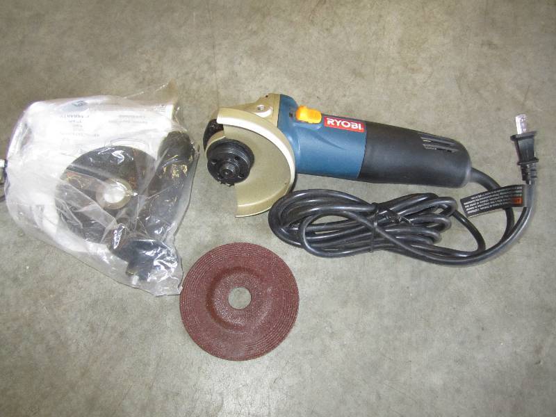 lot 164 image: Ryobi Angle Grinder Tested and work...