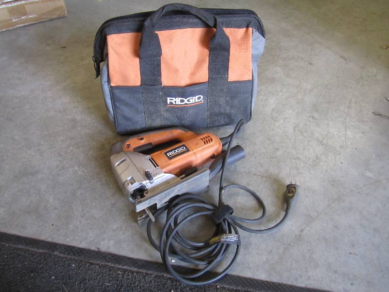 lot 166 image: Ridgid Jig Saw with Bag Tested and ...