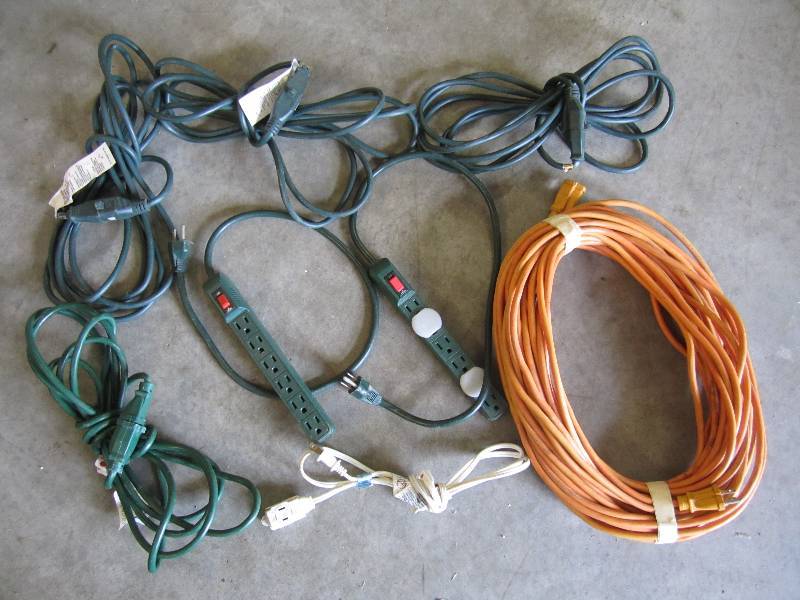 lot 173 image: Lot of Extension Cords Power Strips...