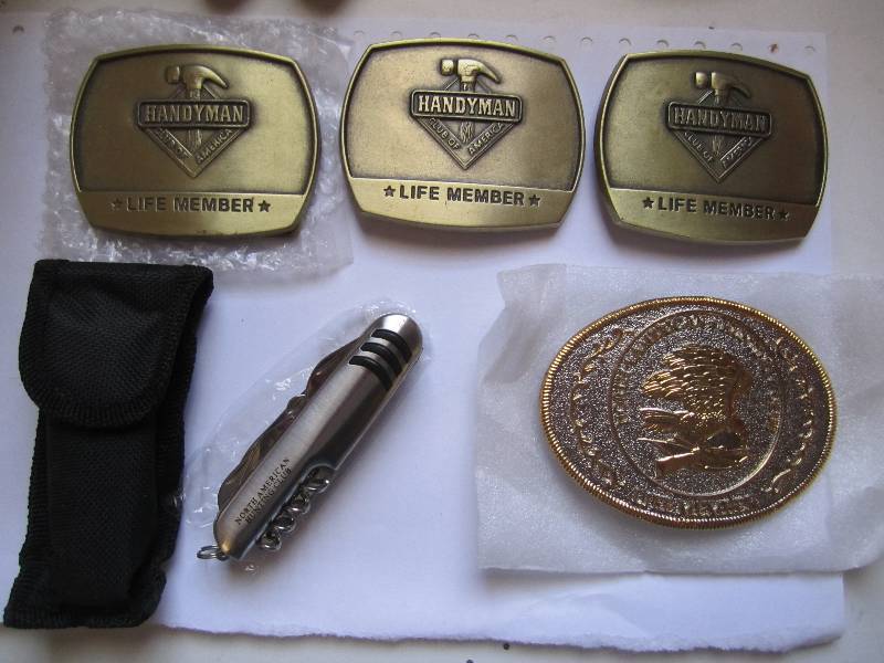 lot 234 image: Multi Function Knife and lot of 4 n...