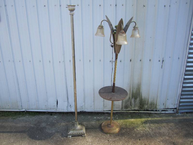 lot 237 image: 2 Floor Lamps. Good repurpose proje...