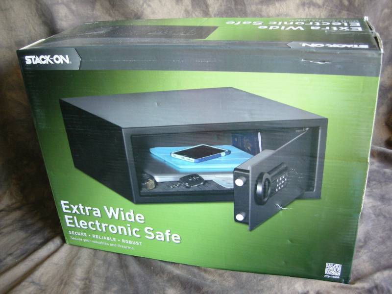 Stack-On Extra Wide Electronic Safe