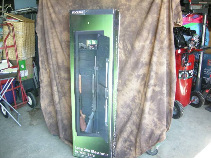 Stack-On Long Gun Electronic In-wall Safe
