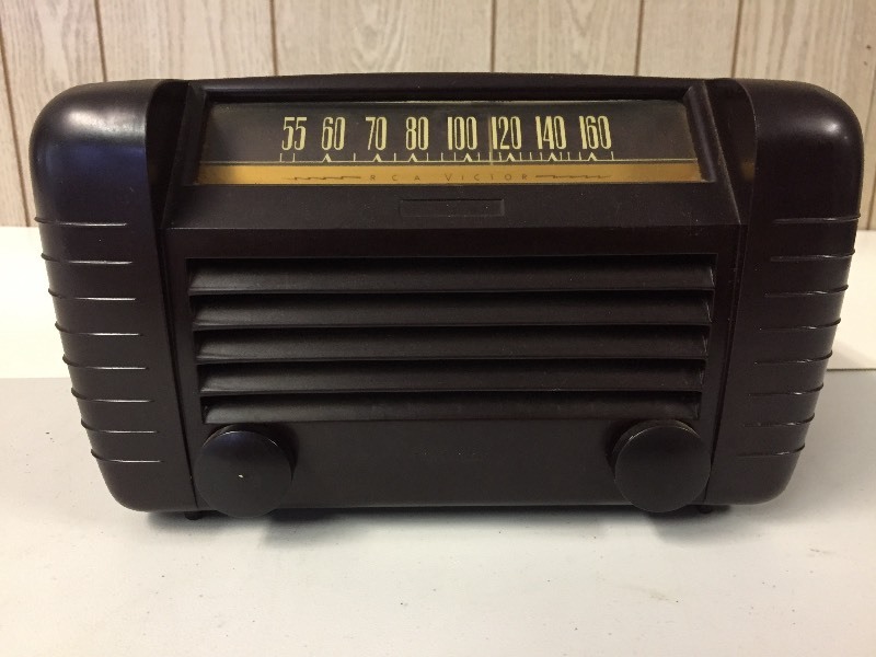 vintage rca victor radio