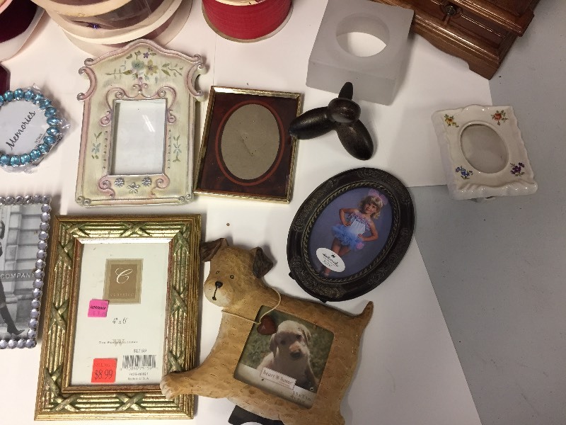 lot 44 image: Spools of Ribbon, Jewelry Box, Picture Frames