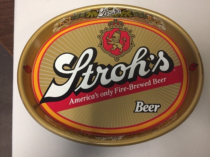lot 79 image: Strohs Beer Tray