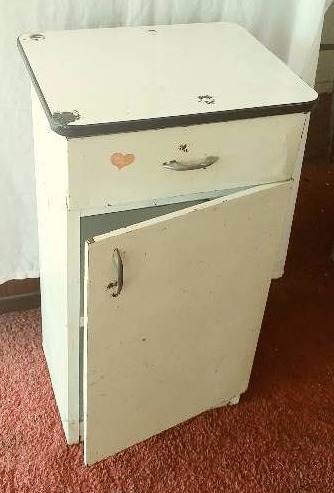 White Metal Cabinet