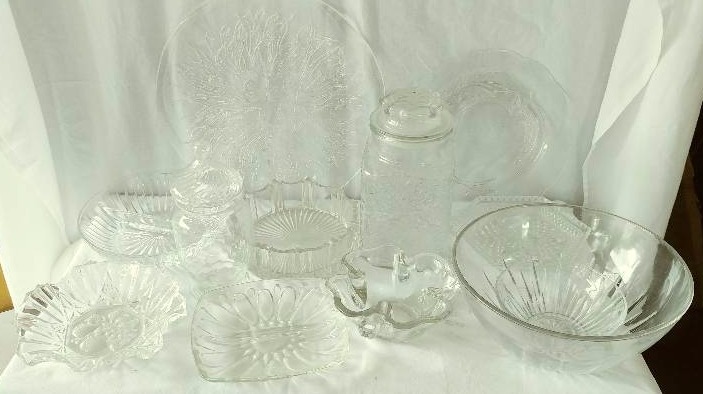 Lot of Glass Serving plates, Bowls, and etc..