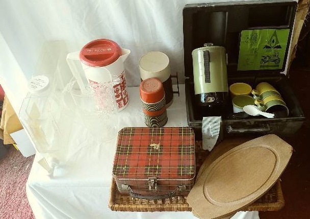 Vintage Picnic Arrangement