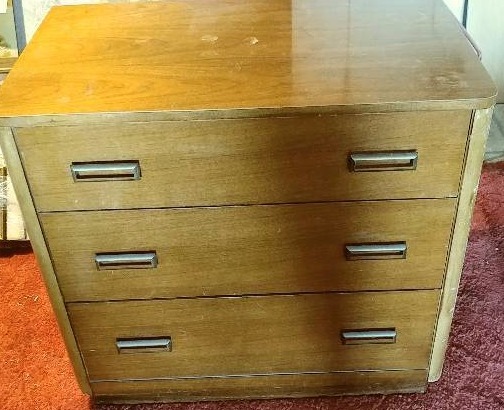 Wooden 3-Drawer Dresser