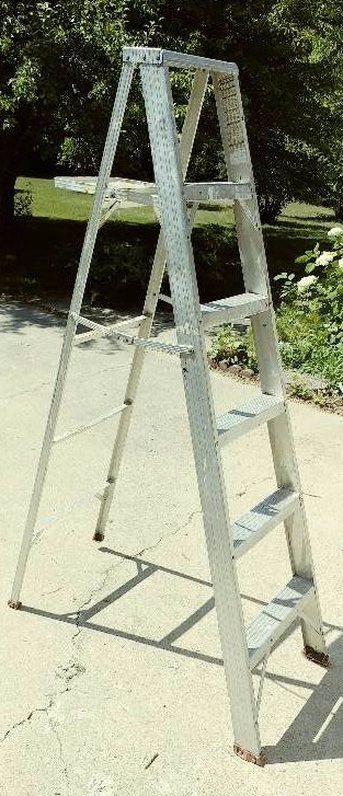6ft Alluminum Ladder