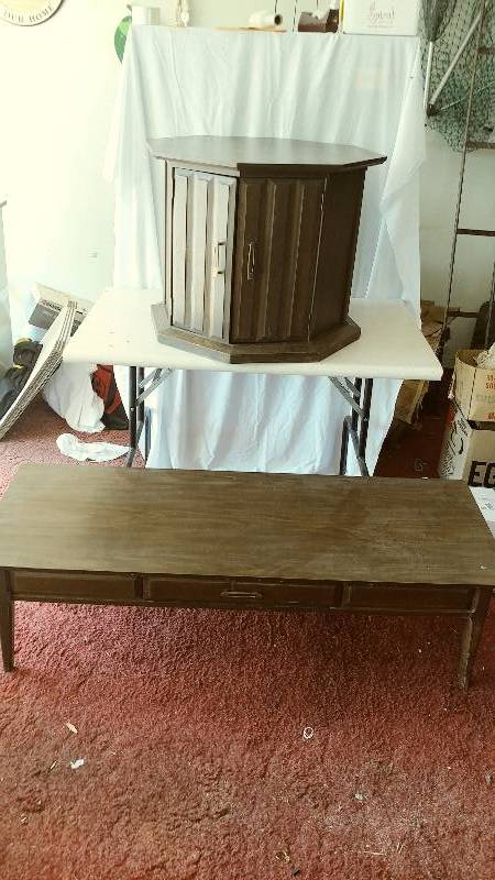 Matching Coffee and End Table