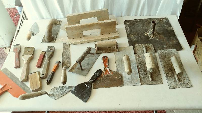 Various MuddingConcrete Tools