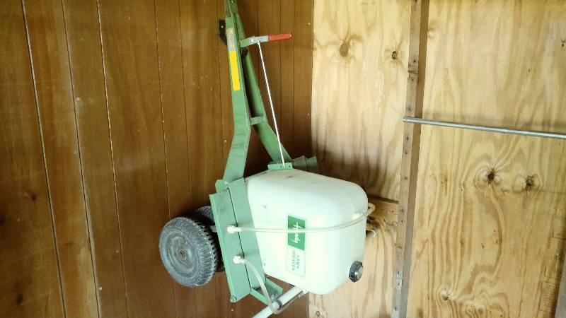 Handy Lawn Sprayer