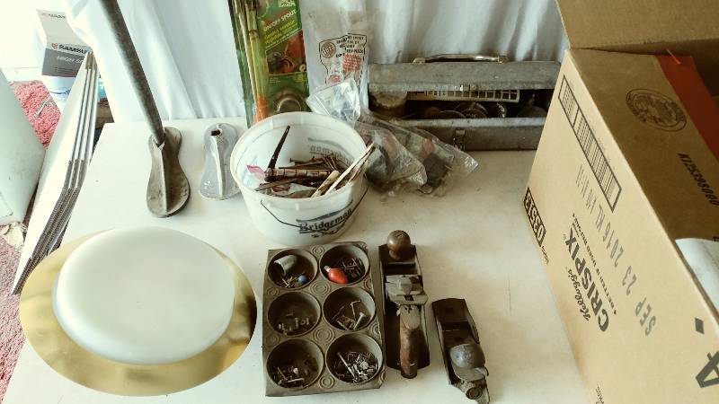 Misc Garage Items 3