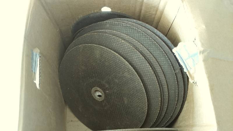 Various Blades  Disks (quite a few)