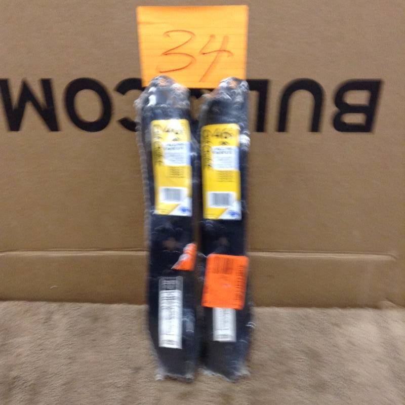 lot 34 image: Cub Cadet 46 in Mulchin Blade Kit New