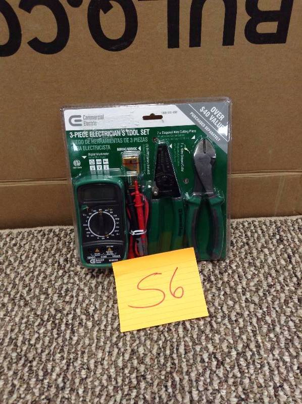 lot 56 image: Commercial Electric 3 PC electricians tool set
