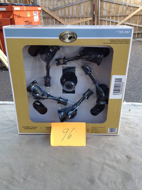 lot 96 image: Hampton Bay Flexible Track Lightning Kit