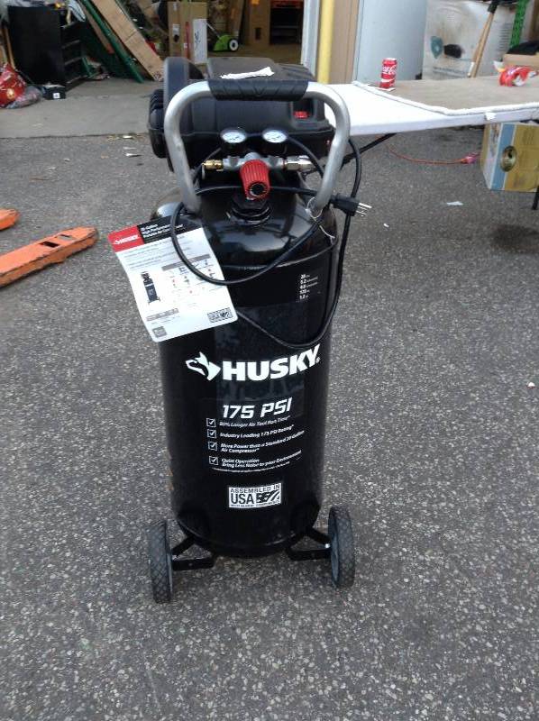 Husky 175 PSI 20 Gal portable Air Compressor KX REAL DEALS AUCTION