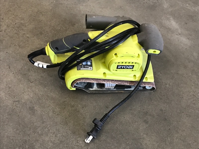 lot 30 image: Ryobi Belt Sander