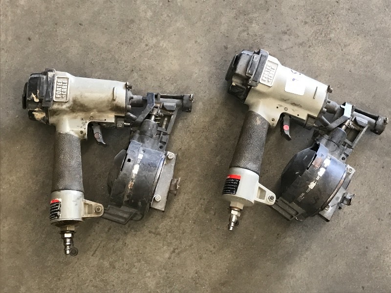 lot 32 image: (2) Coil Roofing Nailers