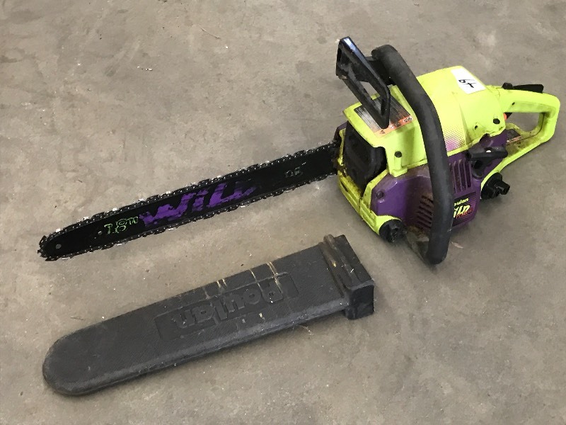 lot 49 image: Poulan Chainsaw