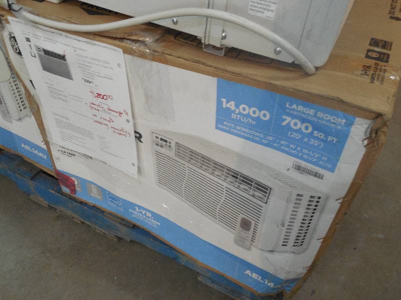 lot 17 image: GE ENERGY STAR 14,000 BTU 115-Volt Electronic Room Window Air Conditioner