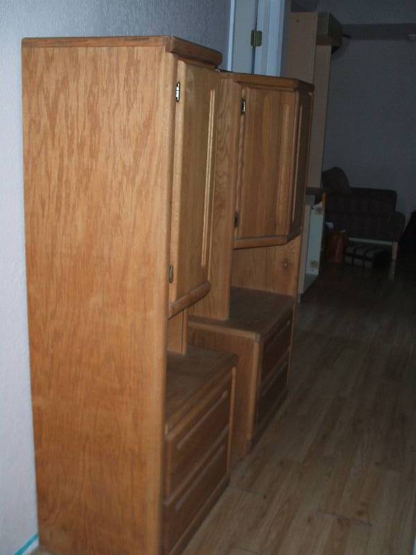 OAK PIER BEDROOM CABINETS
