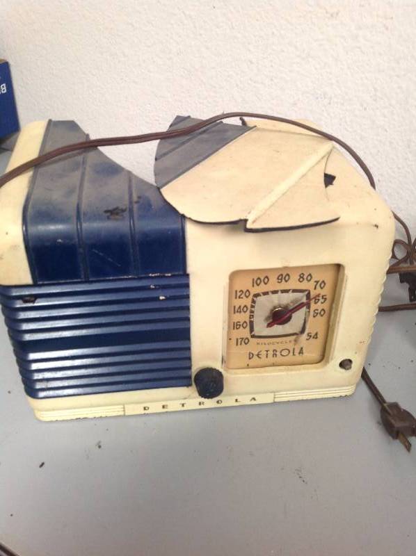 Antique Radios