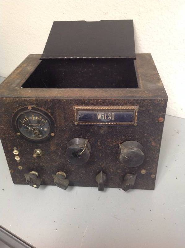 Vintage Micro-amperes Radio Meter