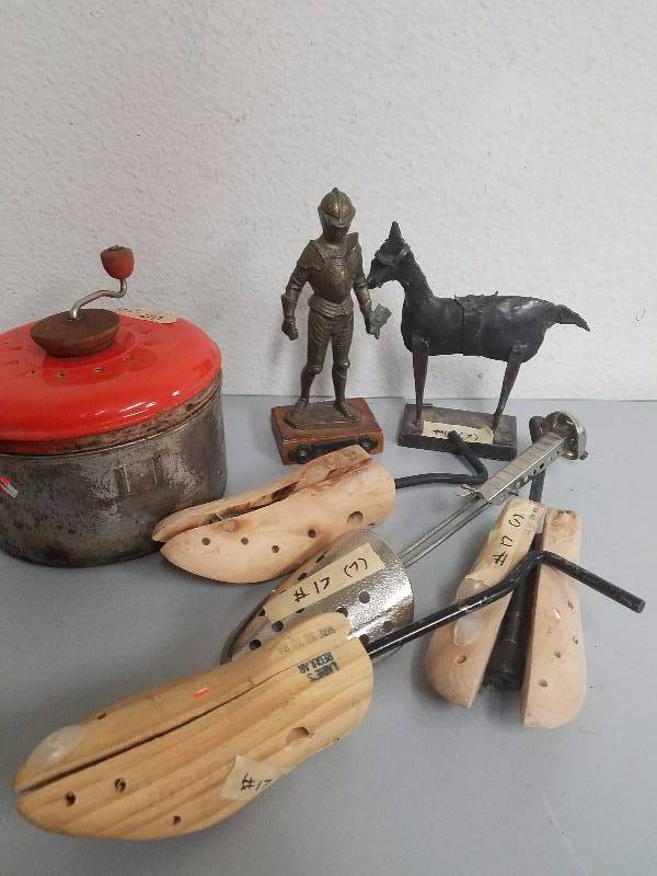 Assorted Vintage Items