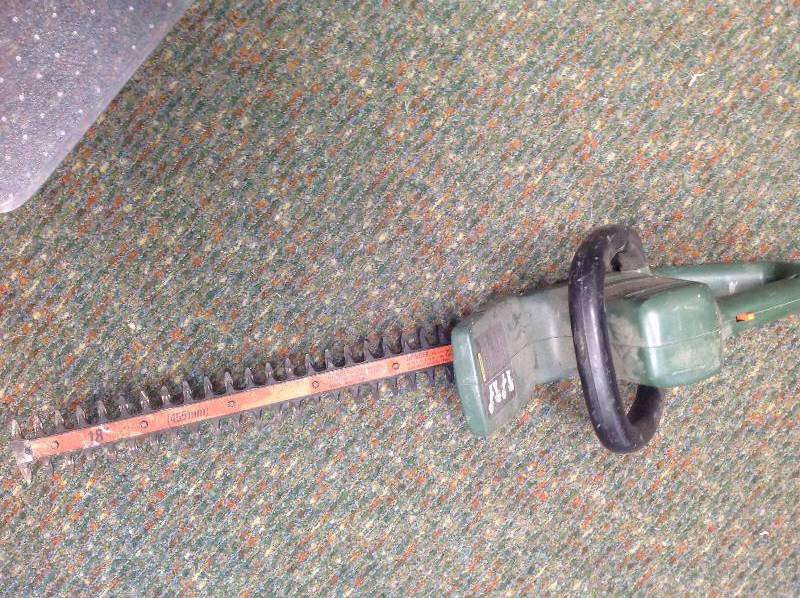 Black and Decker Hedge Trimmer