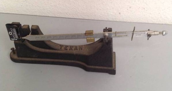 Vintage Texan PowderBullet Scale